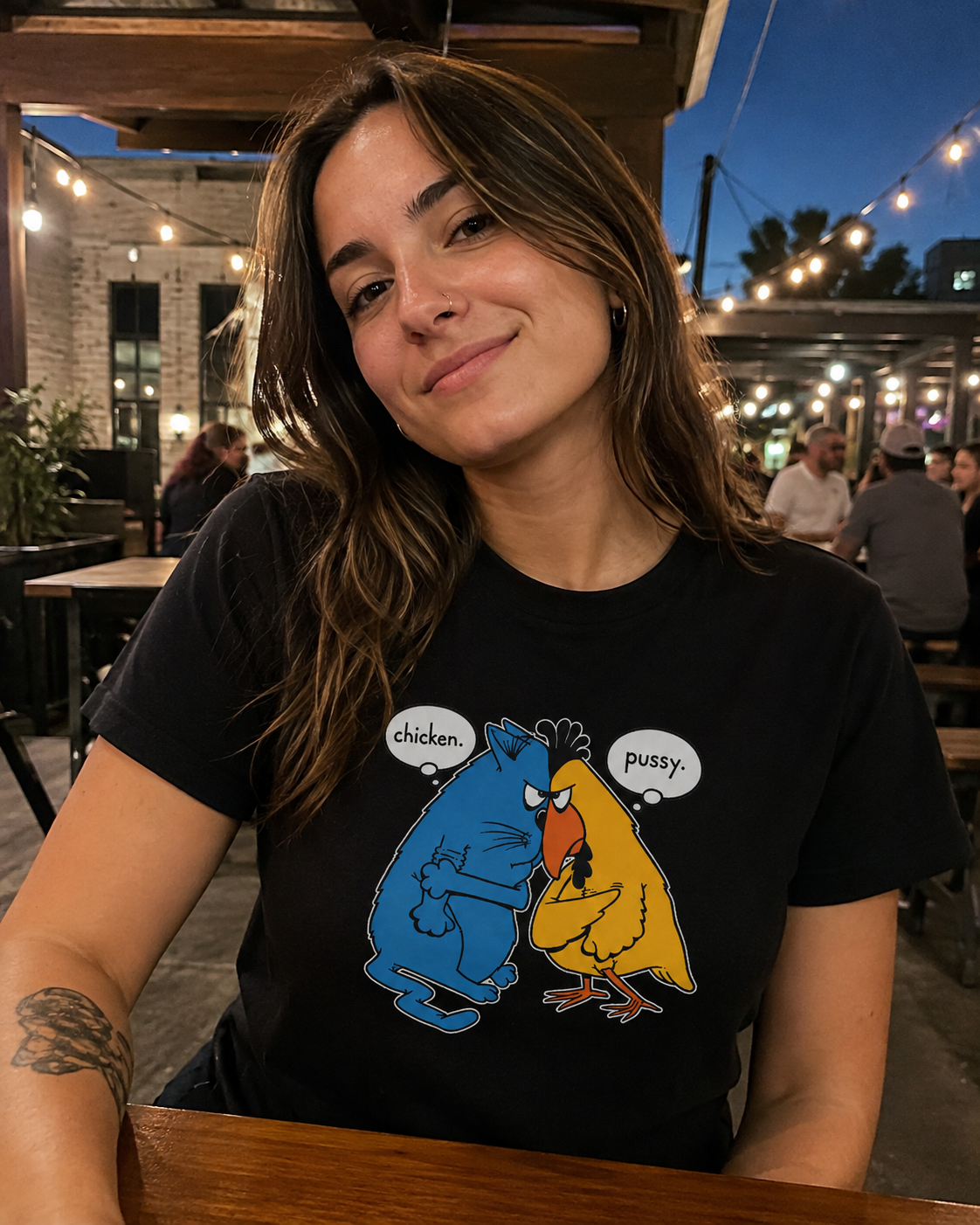 Chicken. Pussy. Graphic Tee – Funny Cat & Chicken Front Print